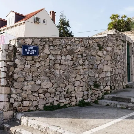 Διαμέρισμα Kapelica - Twin Or Double With Terrace And Sea View Ντουμπρόβνικ